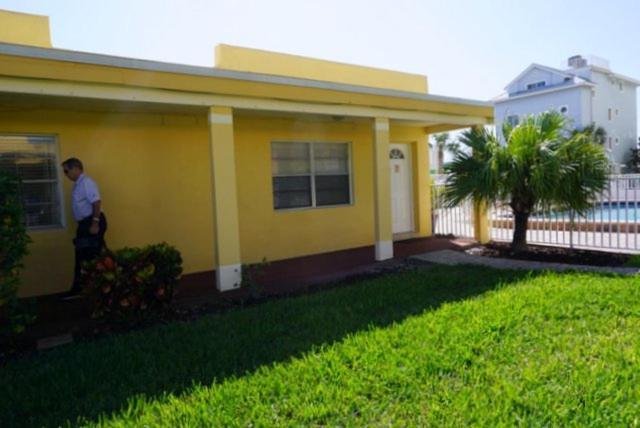 The Monterey Beach Resort St. Pete Beach Exterior photo